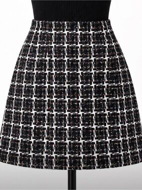 Loft Woven Tweed Mini Skirt in Black and White